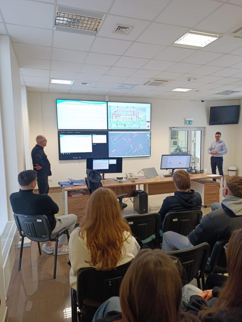 Studenci z Inżynierii Środowiska i Odnawialnych Źródeł Energii nie zwalniają tempa!