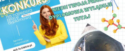 Konkurs na najlepszą pracę dyplomową. Kobieta w żółtym swetrze wskazuje na plakat konkursowy.